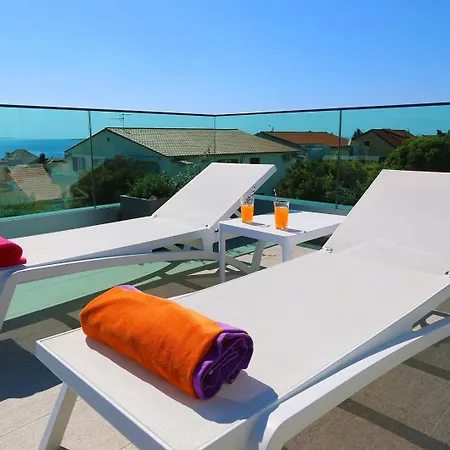 Luxury Penthouse Paola *