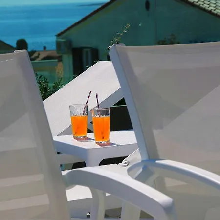 Apartment Luxury Penthouse Paola *