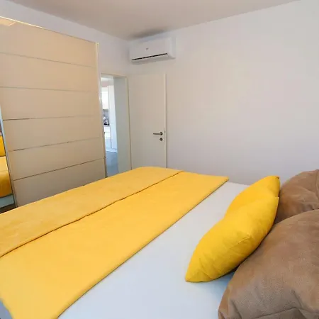 Apartment Luxury Penthouse Paola