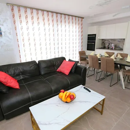 Apartment Luxury Penthouse Paola