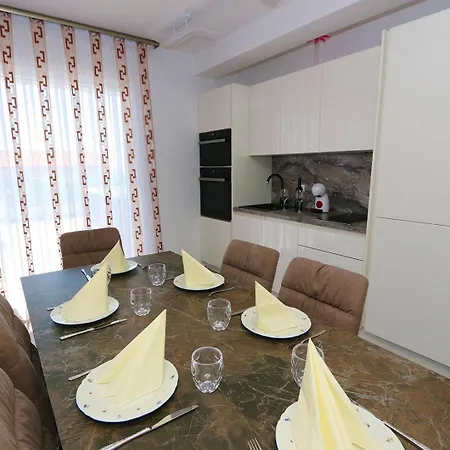Luxury Penthouse Paola * Mandre