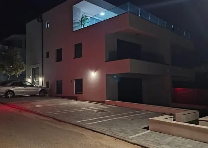 Luxury Penthouse Paola Mandre