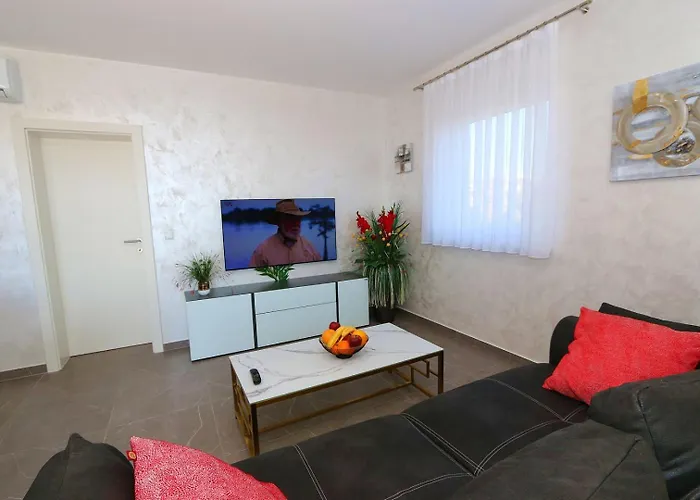 Luxury Penthouse Paola